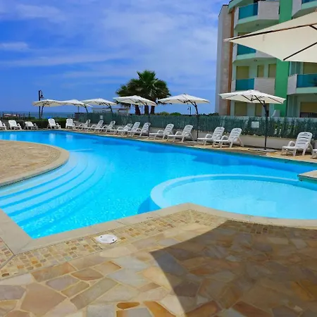 Διαμέρισμα Locazione Turistica Casa Del Mar-4 *